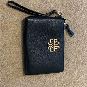 tory burch black wristlet bag og price $229